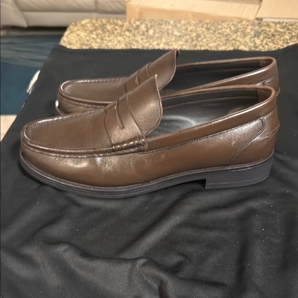 Zara Men's Brown Leather Loafers - Picture 2 of 7